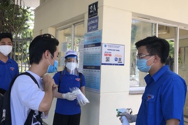 Sáng nay 3/9, hơn 26.000 thí sinh thi tốt nghiệp đợt 2 thi môn Ngữ Văn