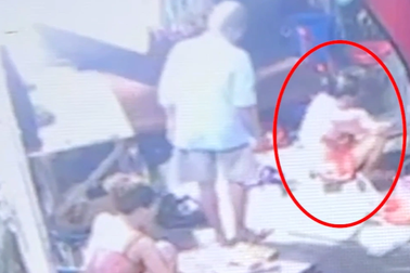 Xác định nguyên nhân người phụ nữ tử vong do ngã úp mặt vào chảo dầu