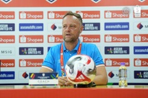 HLV Polking thận trọng, HLV Buriram tự tin "phục thù" CLB Công an Hà Nội