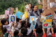 Thấy gì từ ồn ào liên quan dự án từ thiện “Nuôi em”?