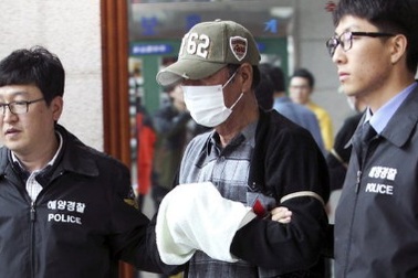 Hàn Quốc xét xử thủy thủ đoàn vụ chìm phà Sewol