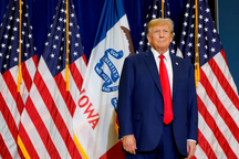 Ông Trump nhận được sự ủng hộ áp đảo trước các ứng viên Cộng hòa