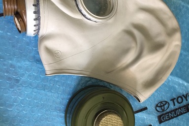 Sau thảm hoạ cháy chung cư, nhiều người "đi săn" mặt nạ phòng độc của Nga