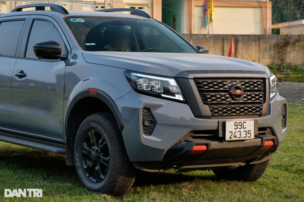Trải nghiệm Nissan Navara sau gần 500km: Lái khá nhưng còn điểm trừ - 3 Trải nghiệm Nissan Navara sau gần 500km: Lái khá nhưng còn điểm trừ - 3