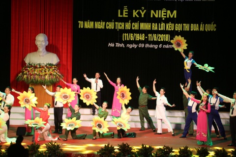 Hà Tĩnh: Vinh danh 70 tập thể, cá nhân xuất sắc trong phong trào thi đua yêu nước