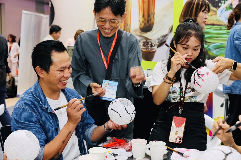 Độc đáo văn hóa Đài Loan (Trung Quốc) tại hội chợ Du lịch Quốc tế TPHCM - 4 Độc đáo văn hóa Đài Loan (Trung Quốc) tại hội chợ Du lịch Quốc tế TPHCM - 4