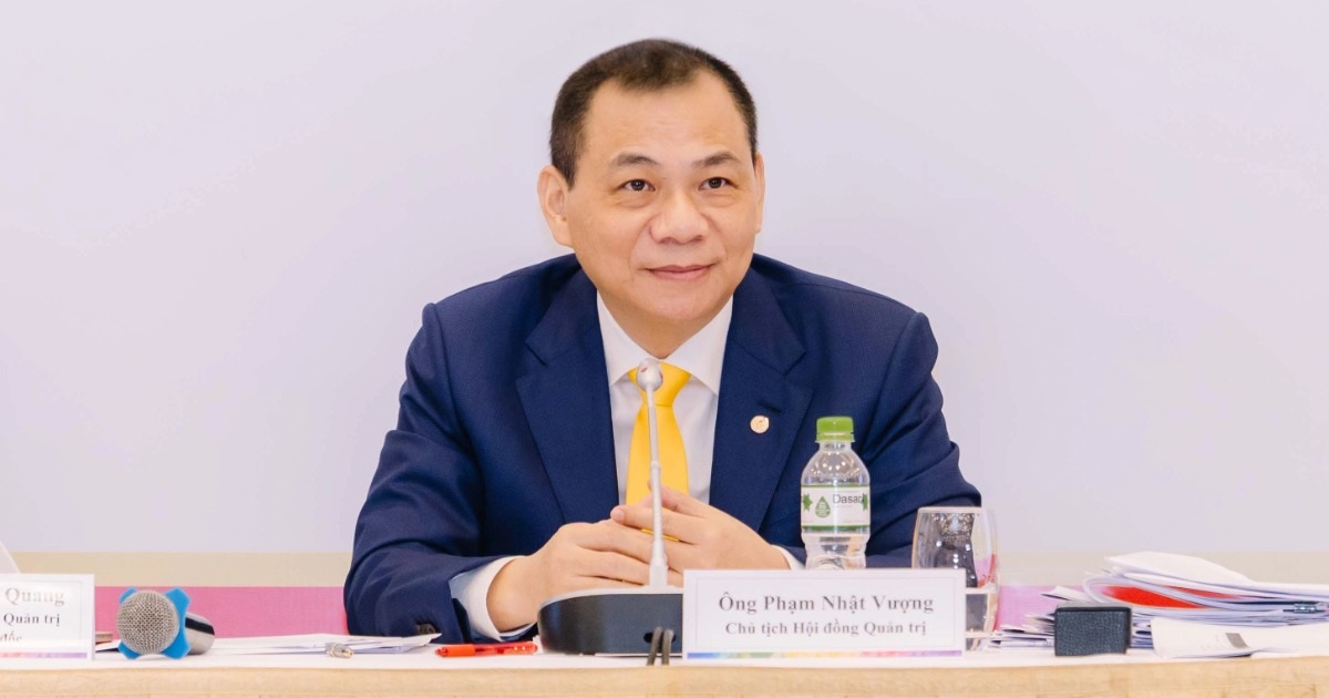 Cổ phiếu "họ" Vingroup bung nóc, tài sản tỷ phú Vượng tăng vọt