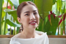 "Cô gái xấu xí" Minh Khuê: Từ chối cảnh nóng, sẵn sàng làm mẹ đơn thân