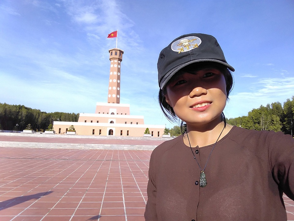 Cô gái bỏ việc đi bộ xuyên Việt tìm giới hạn bản thân - 7 Cô gái bỏ việc đi bộ xuyên Việt tìm giới hạn bản thân - 7