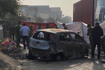 Phát hiện thi thể người trong chiếc ô tô con bị cháy