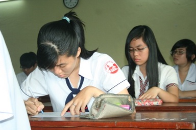 Thêm 3 tỉnh phía Nam công bố kết quả tốt nghiệp THPT