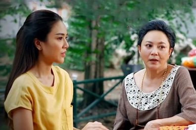 Nhờ mẹ chồng chăm cháu, tôi phải trả 5 triệu đồng/tháng cho... người khác