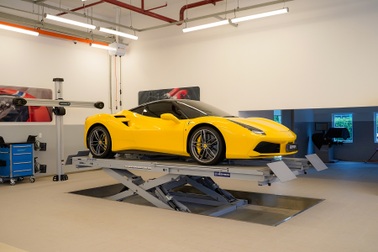 Ferrari chỉ chính thức cung cấp dịch vụ, chưa bán xe tại Việt Nam