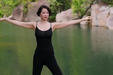 "Nữ hoàng ảnh lịch" thập niên 90 Thanh Mai: "Tôi là hồng nhan bạc tỷ"