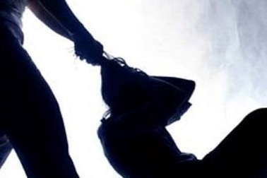 Cưỡng hôn không thành, giết người trong mộng