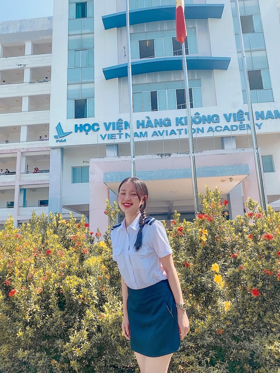 Nữ sinh Học viện Hàng không cao 1m68, thần thái người mẫu sáng ngời - 1 Nữ sinh Học viện Hàng không cao 1m68, thần thái người mẫu sáng ngời - 1