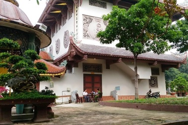 Trộm đột nhập chùa Một Cột TPHCM, đục phá tượng Phật lấy vàng?