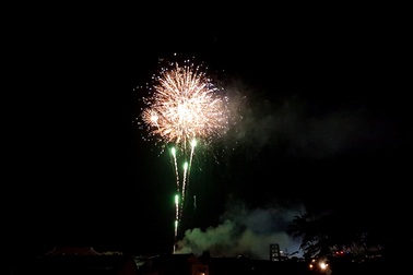 Hội An trình diễn pháo hoa đón Tết Canh Tý