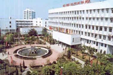 Trường nào có điều kiện học tập tốt nhất? 