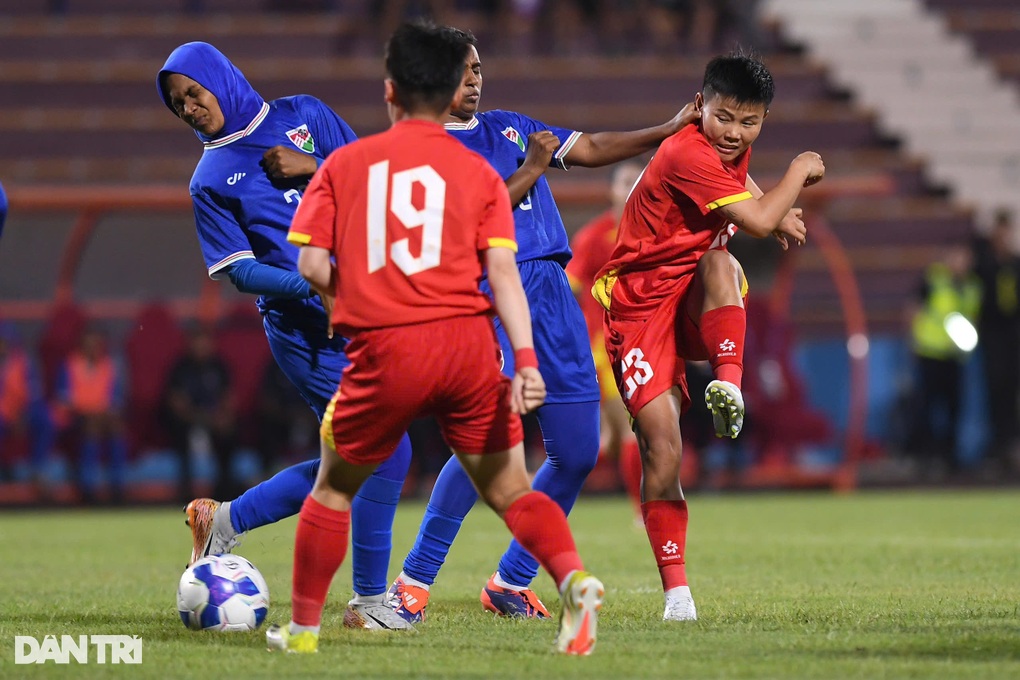 Đội tuyển nữ Việt Nam đại thắng 7-0 trước Maldives - 1 Đội tuyển nữ Việt Nam đại thắng 7-0 trước Maldives - 1