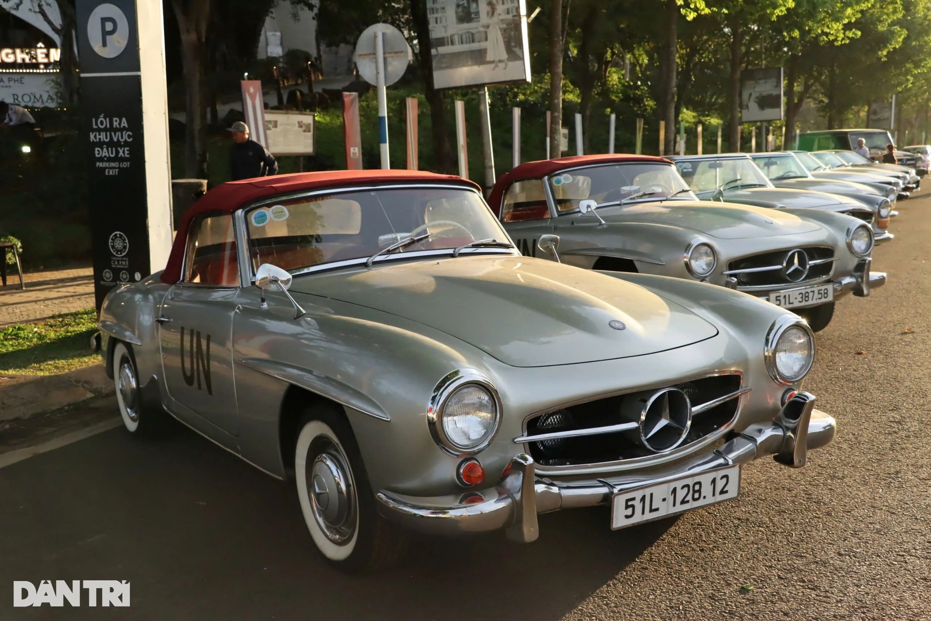 Ngắm dàn xe Mercedes-Benz cổ của ông Đặng Lê Nguyên Vũ - 1 Ngắm dàn xe Mercedes-Benz cổ của ông Đặng Lê Nguyên Vũ - 1