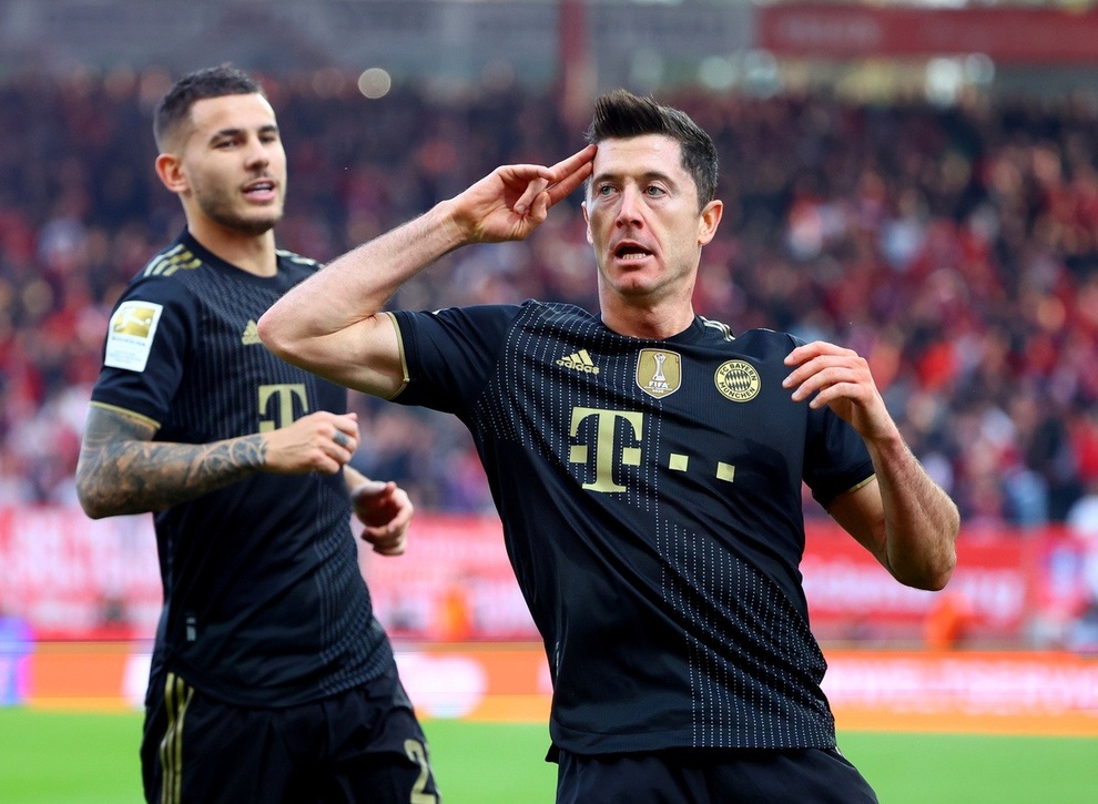 Lewandowski dẫn đầu Vua phá lướichâu Âu, sáng cửa giành Quả bóng vàng - 5 Lewandowski dẫn đầu Vua phá lướichâu Âu, sáng cửa giành Quả bóng vàng - 5
