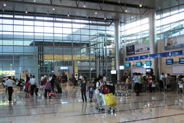 Bong tróc đường băng, sân bay Buôn Ma Thuột phải tạm thời đóng cửa