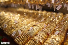 Giá vàng "quay xe" giảm, chênh lệch mua bán tới 1,4 triệu đồng