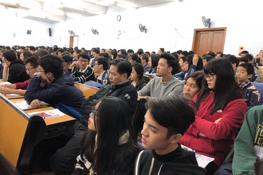 Ngành hót 2018: Công nghệ nano, vũ trụ, hàng không và truyền thông lên ngôi