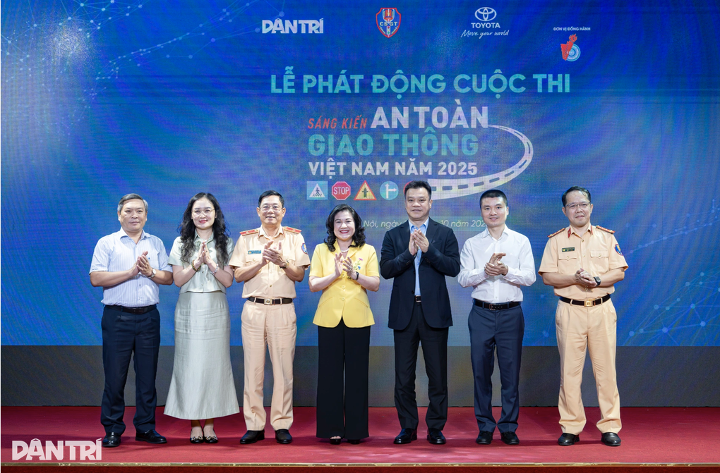 Sáng kiến An toàn Giao thông 2025: Ba chủ đề gần gũi, cảnh tỉnh thói quen nguy hiểm - 2 Sáng kiến An toàn Giao thông 2025: Ba chủ đề gần gũi, cảnh tỉnh thói quen nguy hiểm - 2