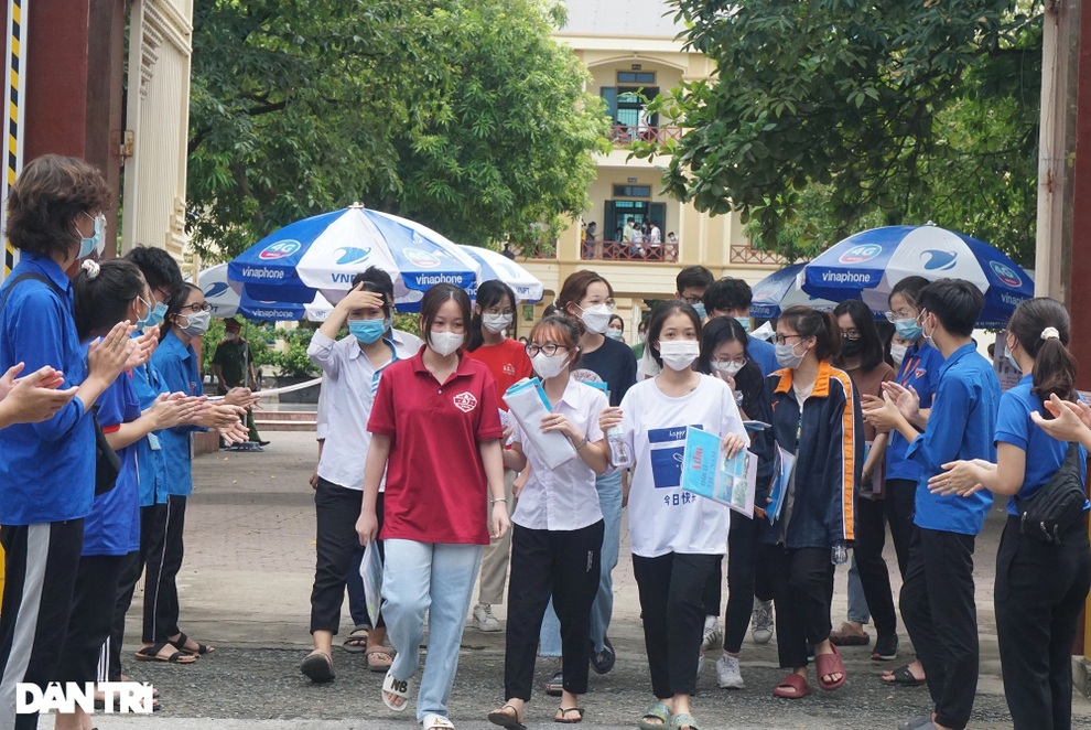 Khoảnh khắc lắng đọng mùa thi - 9 Khoảnh khắc lắng đọng mùa thi - 9