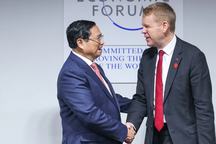 Thủ tướng gặp 3 người đồng cấp, thúc đẩy hợp tác thương mại với Việt Nam