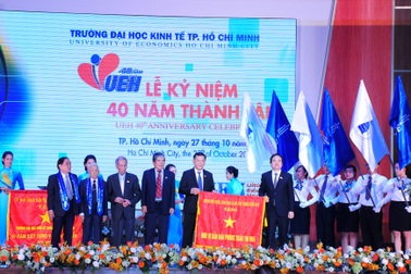 Chủ tịch nước: "Cần đặc biệt quan tâm bồi dưỡng, phát triển đội ngũ giảng viên"