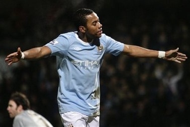 Robinho quyết định rời Man City để trở lại CLB cũ