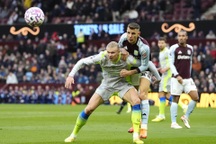 VAR từ chối Haaland, Man City gục ngã trên sân Aston Villa