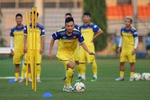 HLV Park Hang Seo sẽ chọn lối đá nào ở trận gặp đội tuyển Malaysia?