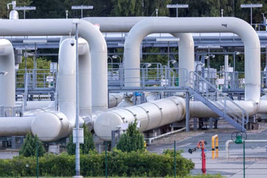 EU thông qua giá trần khí đốt để đối phó với cuộc khủng hoảng năng lượng