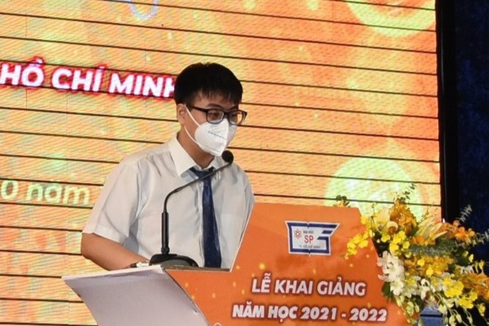 Thủ khoa học sinh giỏi toán quốc gia 2021 nỗ lực vượt qua nỗi sợ Covid-19 - 1 Thủ khoa học sinh giỏi toán quốc gia 2021 nỗ lực vượt qua nỗi sợ Covid-19 - 1