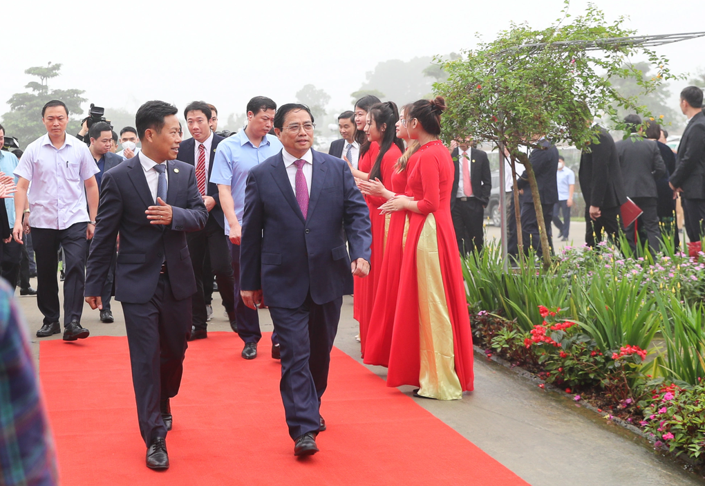 Thủ tướng Chính phủ đưa ra 5 định hướng với Đại học Quốc gia Hà Nội - 1 Thủ tướng Chính phủ đưa ra 5 định hướng với Đại học Quốc gia Hà Nội - 1