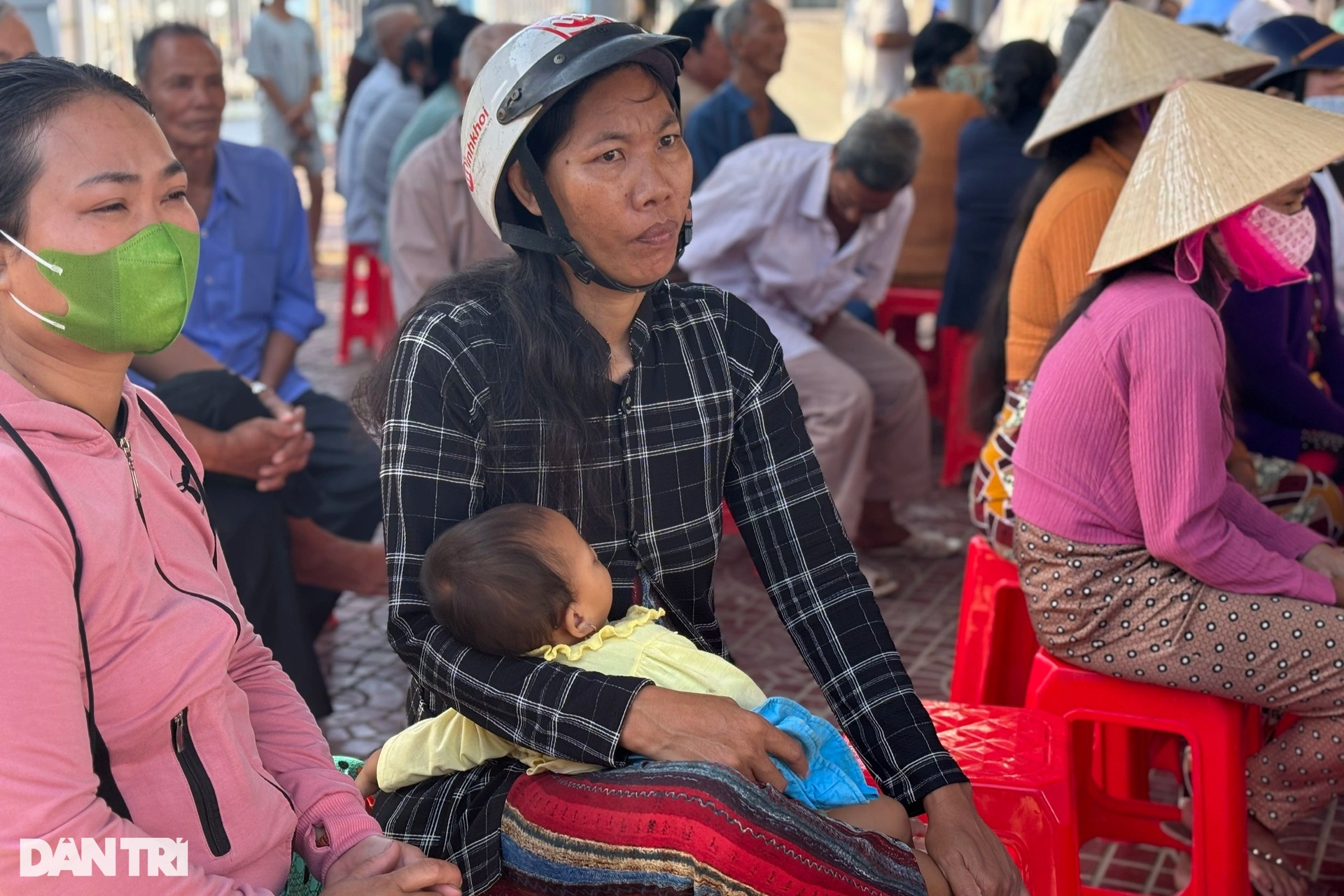 26 ngày, 3 bệnh viện và cuộc trở về từ cõi chết của người phụ nữ - 5 26 ngày, 3 bệnh viện và cuộc trở về từ cõi chết của người phụ nữ - 5