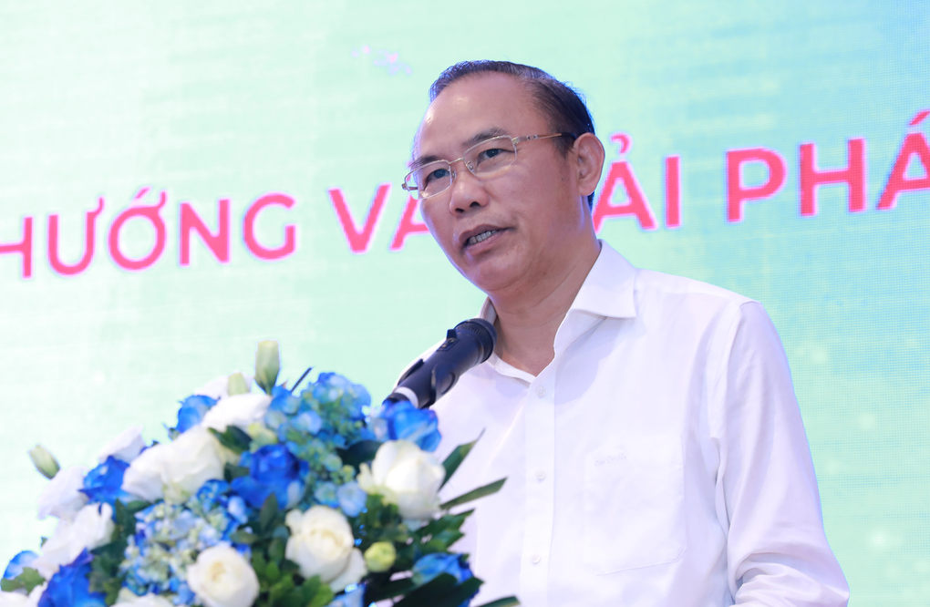 Thứ trưởng Bộ Nông nghiệp: Cần bỏ tư duy cá ươn mới đem làm nước mắm - 1 Thứ trưởng Bộ Nông nghiệp: Cần bỏ tư duy cá ươn mới đem làm nước mắm - 1