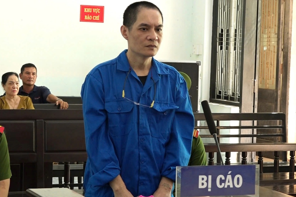 Sau cuộc điện thoại của con gái, người đàn ông đến nhà chém thông gia - 1 Sau cuộc điện thoại của con gái, người đàn ông đến nhà chém thông gia