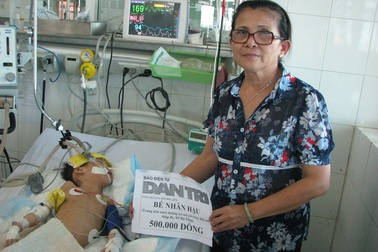 Sức khỏe của bé Nhân Hậu đang rất yếu 