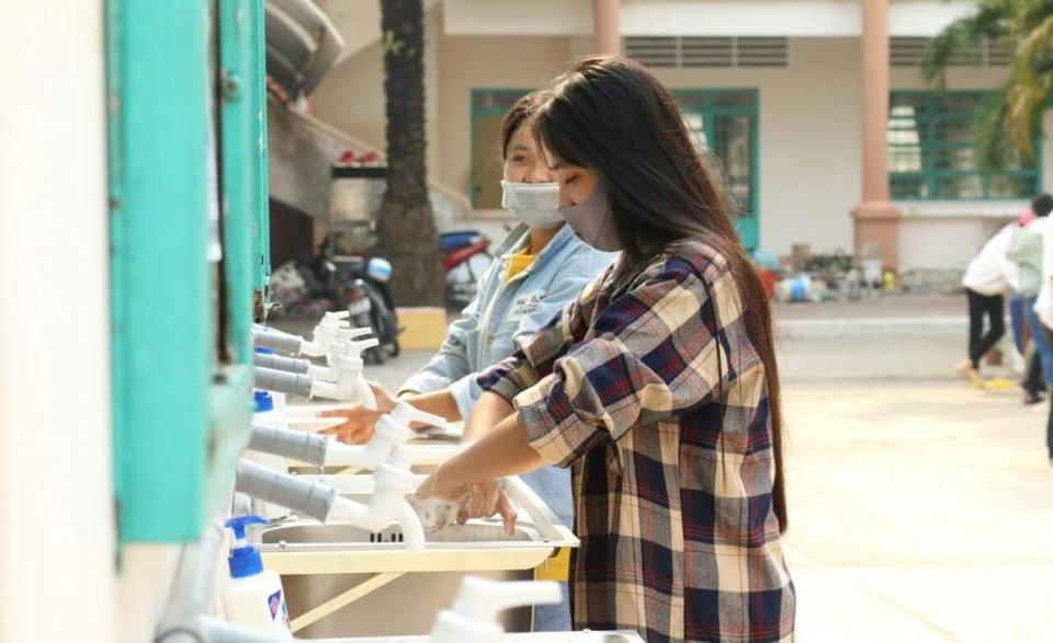 26 học sinh phải nghỉ học vì dự đám cưới người Hàn Quốc - 1 26 học sinh phải nghỉ học vì dự đám cưới người Hàn Quốc - 1