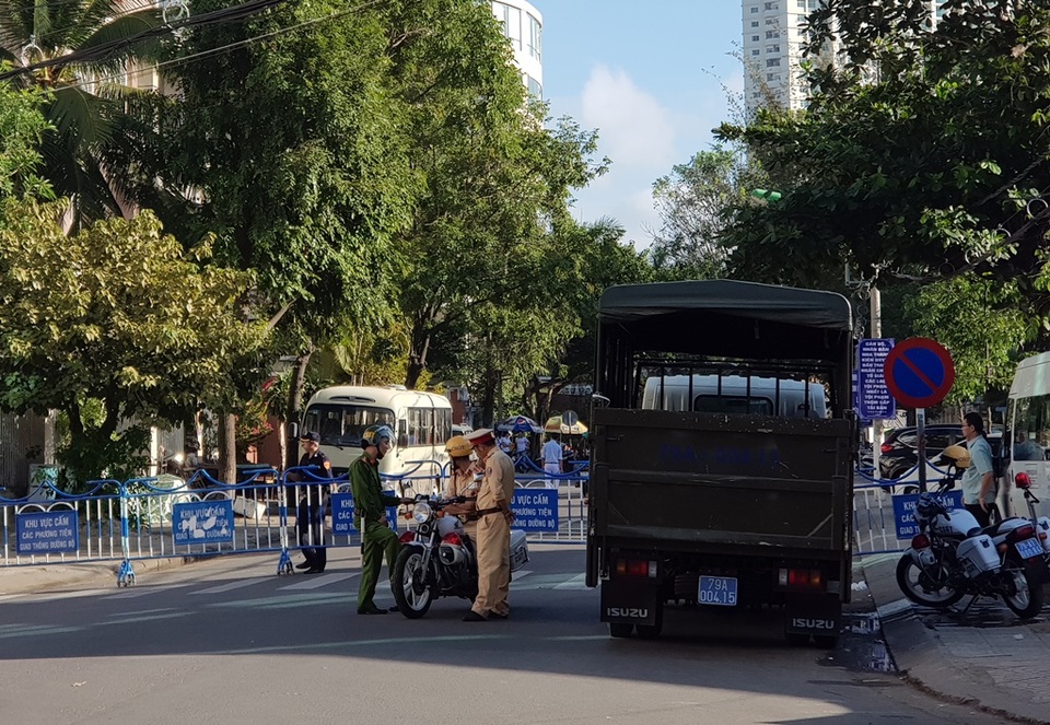 Xét xử phúc thẩm luật sư Trần Vũ Hải trong vụ án trốn thuế - 2 Xét xử phúc thẩm luật sư Trần Vũ Hải trong vụ án trốn thuế - 2
