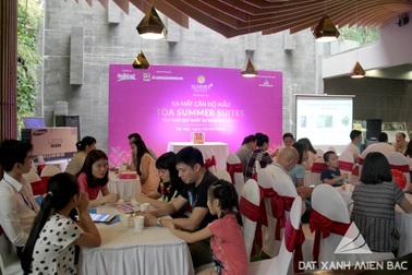 Căn hộ mẫu Summer Suites hút khách