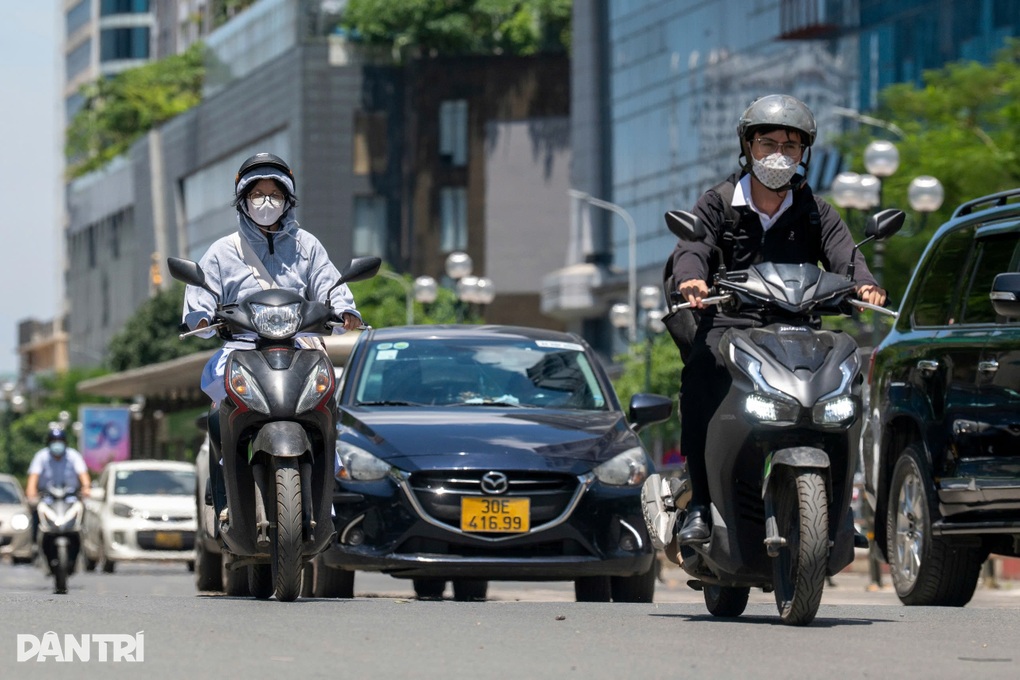Thời tiết ngày 10/8: Bắc Bộ và Trung Bộ tiếp tục nắng nóng - 1 Thời tiết ngày 10/8: Bắc Bộ và Trung Bộ tiếp tục nắng nóng - 1