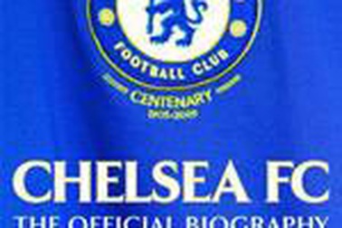 Chelsea suýt phá sản  
