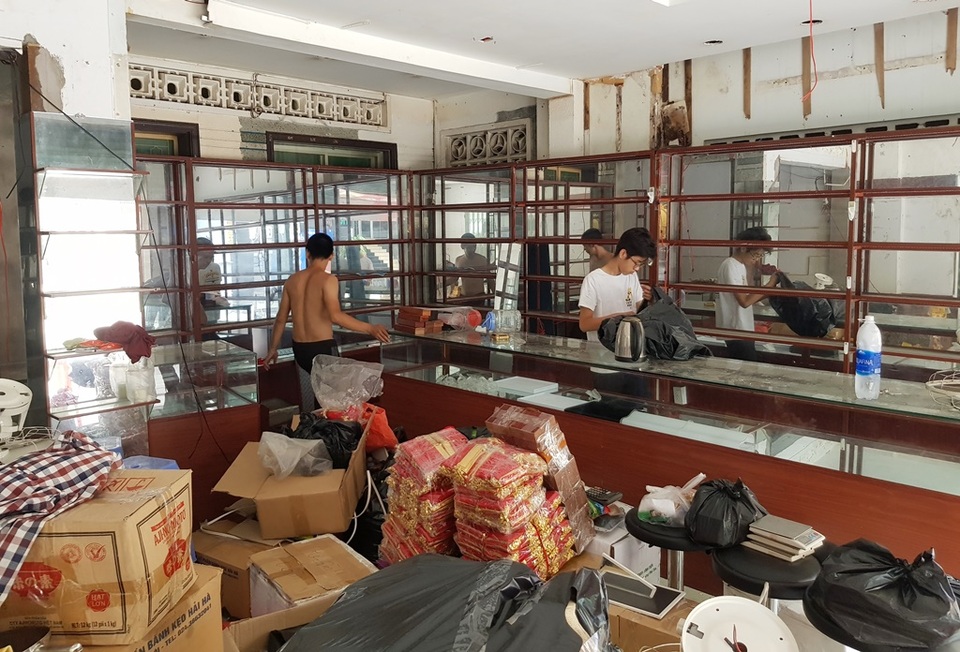 Nha Trang: Tàu du lịch nằm bờ, di tích Chăm vắng vẻ do dịch Covid-19 - 2 Nha Trang: Tàu du lịch nằm bờ, di tích Chăm vắng vẻ do dịch Covid-19 - 2