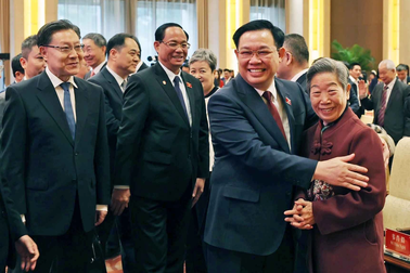 Chủ tịch Quốc hội Vương Đình Huệ chia sẻ ý nghĩa chuyến thăm Trung Quốc